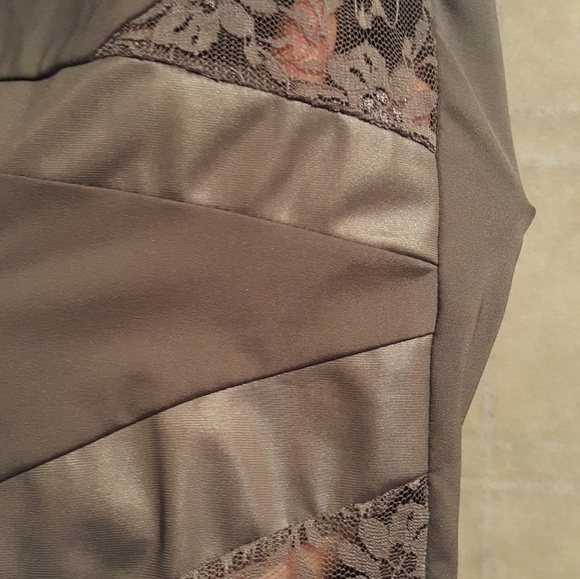 🌹Grey Leggings🛍 - Picture 4 of 5